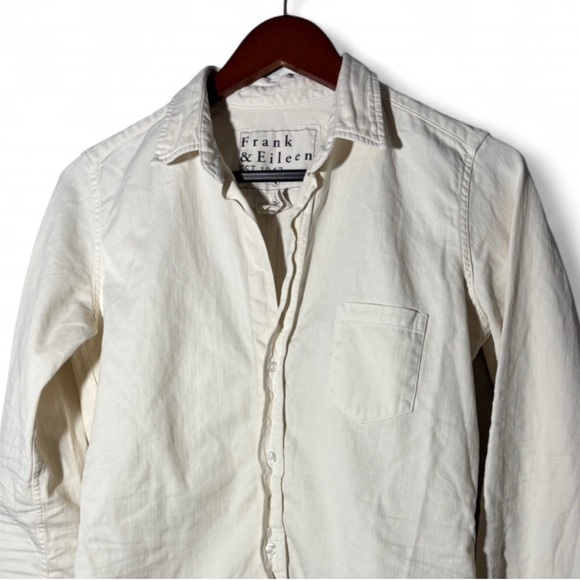 Frank & Eileen Barry Button Down Shirt Soft Vintage Cream S - Picture 3 of 7